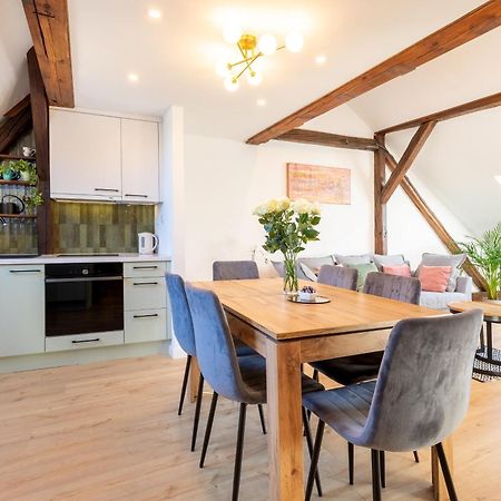 Apartment With Entresol Old Town Cracovia Esterno foto