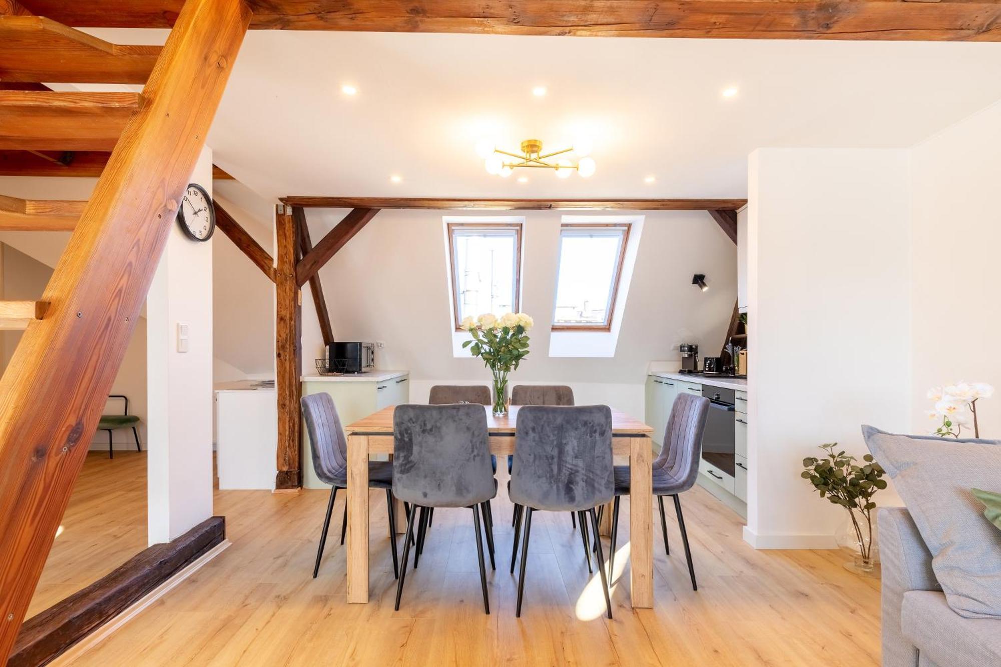 Apartment With Entresol Old Town Cracovia Esterno foto