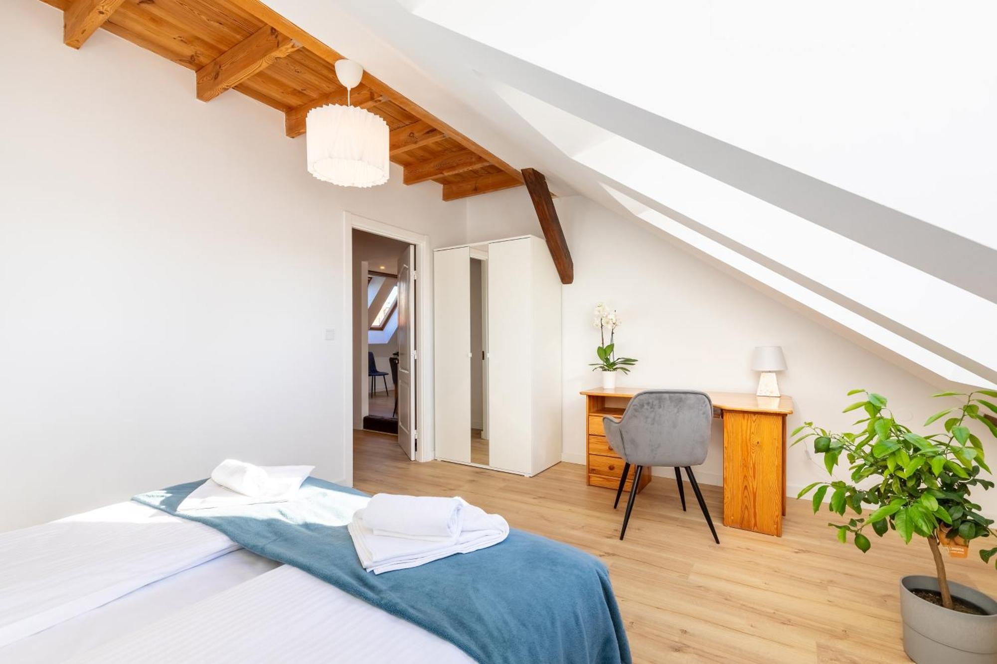 Apartment With Entresol Old Town Cracovia Esterno foto